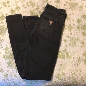 Black Guess 1981 Power Skinny 28 EUC